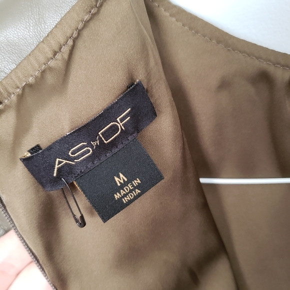 AS BY DF Port Elizabeth Recycled Leather Strong Shoulder Dress Olive Sz Medium - Picture 5 of 6